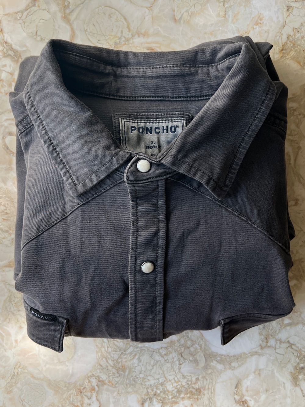 Poncho Men's Casual Dark Gray Button-Down Shirt XL Regular Fit NWOT - Picture 13 of 14